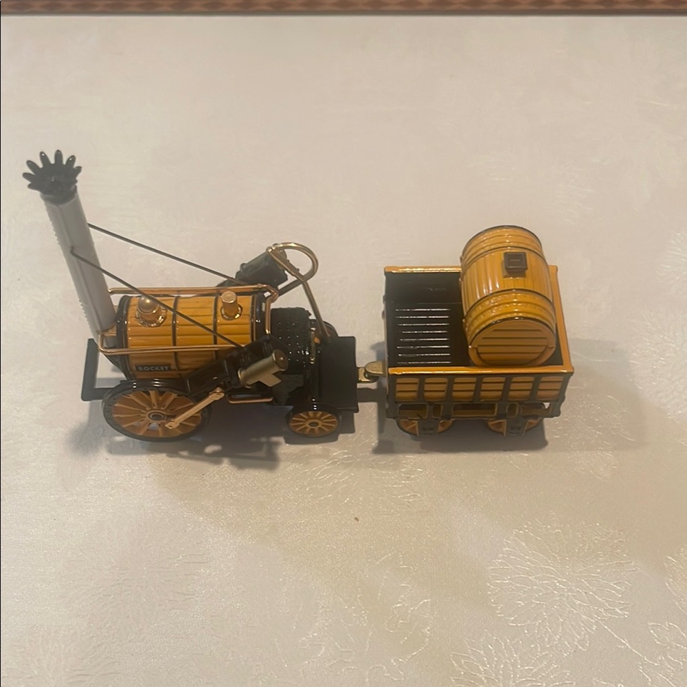 Diecast Steam Powered Engine Model - Matchbox: Stephenson's Rocket
